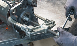 bilder250x150-reaparaturen-motorenueberholen